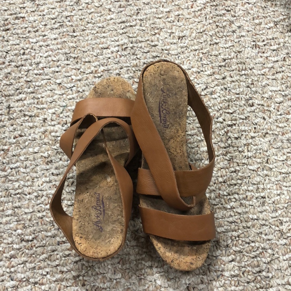 Lucky brand wedge sz 9.5